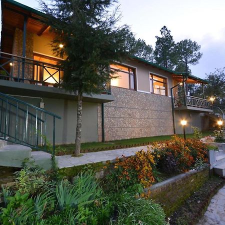 Blusalzz Escapade Anant Rasa Resort - Ranikhet Shitlakhet Bagian luar foto