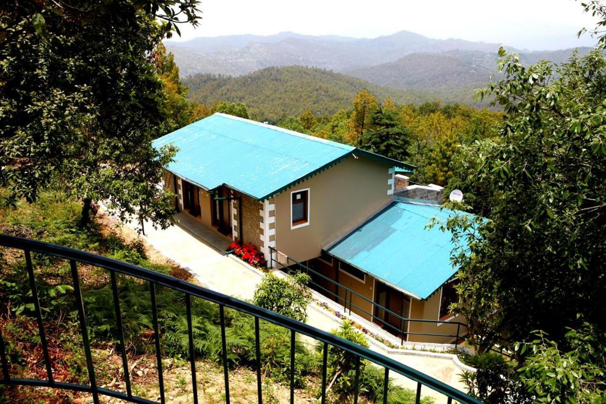 Blusalzz Escapade Anant Rasa Resort - Ranikhet Shitlakhet Bagian luar foto